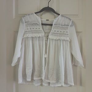Chan Luu cotton kimono/coverup. Tie front. White. EUC! Size XS.